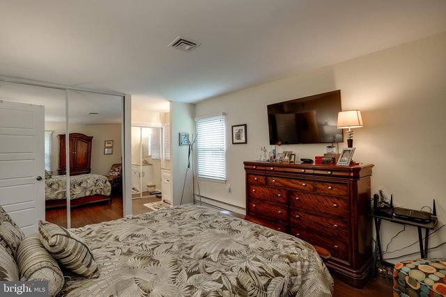 58 SHEFFIELD PL, Southampton, NJ 08088