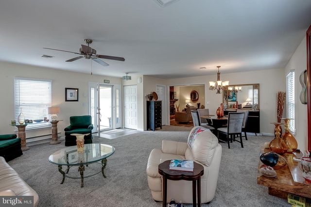 58 SHEFFIELD PL, Southampton, NJ 08088