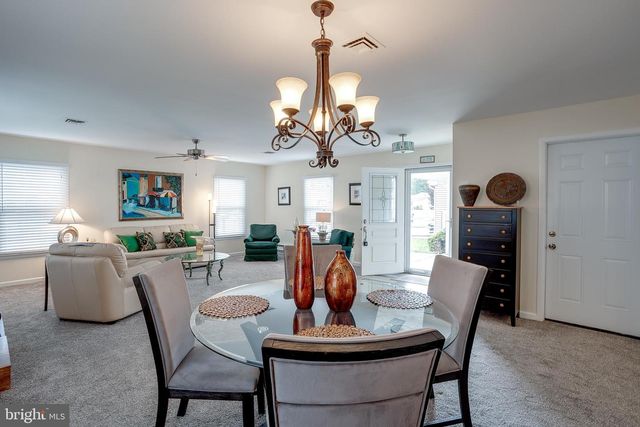 58 SHEFFIELD PL, Southampton, NJ 08088
