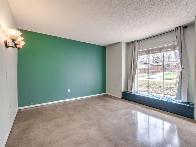 8033 NW 31st Street, Bethany, OK 73008