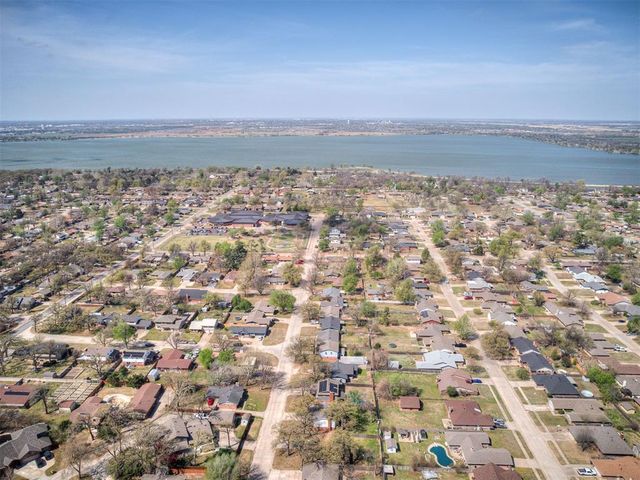 8033 NW 31st Street, Bethany, OK 73008