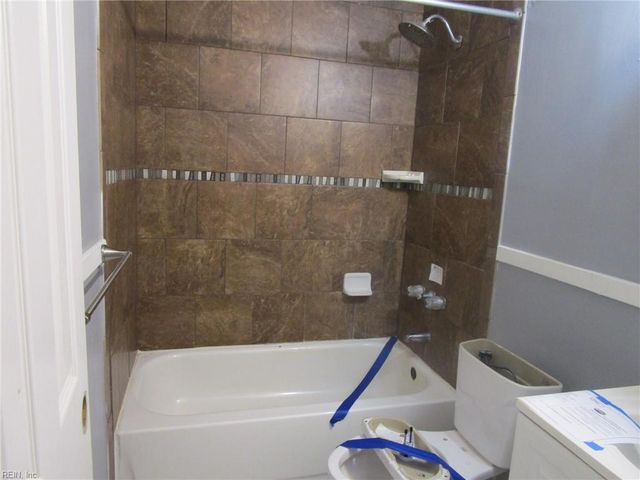919 Ridgeway AVE, Hampton, VA 23661