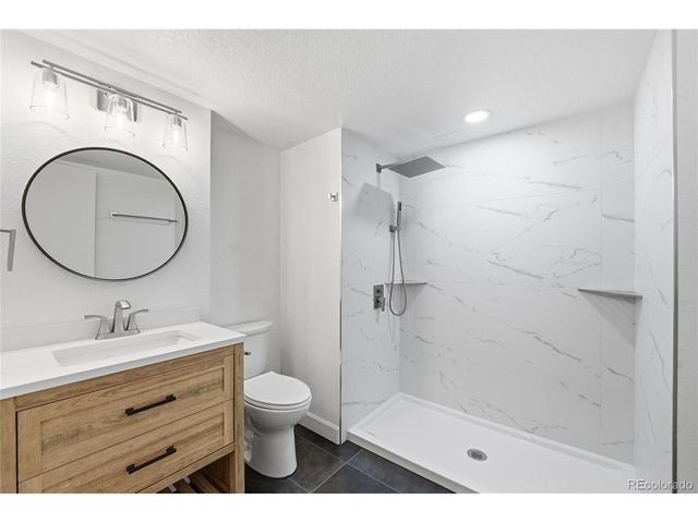 6131 Wolff St, Arvada, CO 80003