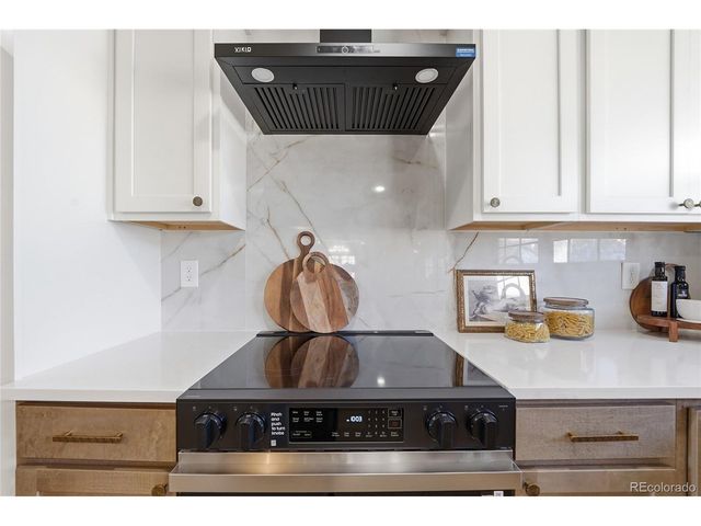 6131 Wolff St, Arvada, CO 80003