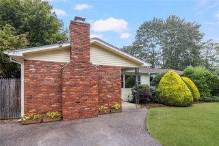 471 Annaquatucket Road, North Kingstown, RI 02852