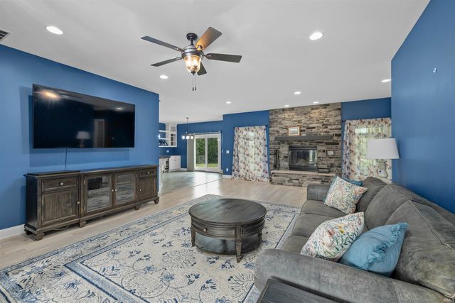 3529 Highlander Cove, Auburn, IN 46706
