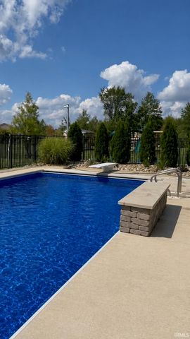 3529 Highlander Cove, Auburn, IN 46706