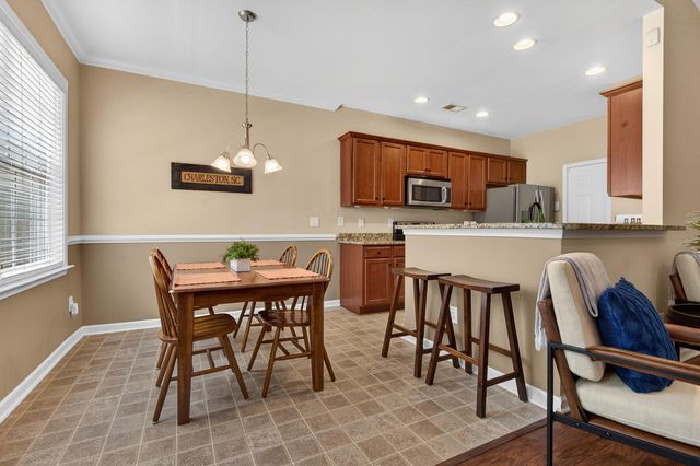 199 Highwoods Plantation Avenue, Summerville, SC 29485