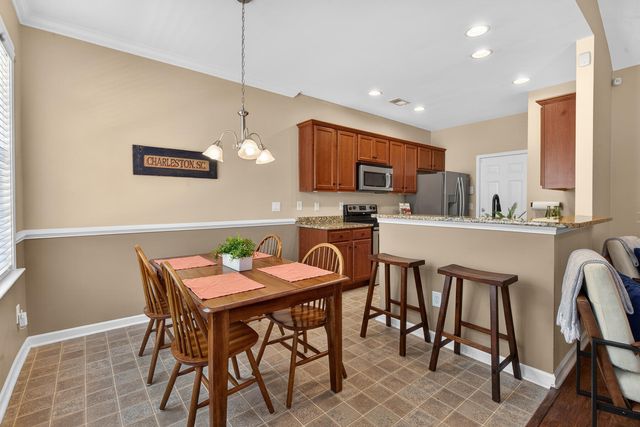 199 Highwoods Plantation Avenue, Summerville, SC 29485