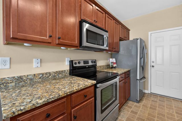 199 Highwoods Plantation Avenue, Summerville, SC 29485