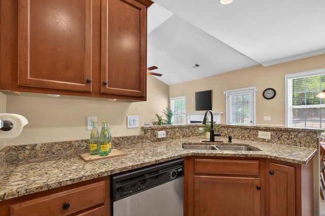 199 Highwoods Plantation Avenue, Summerville, SC 29485