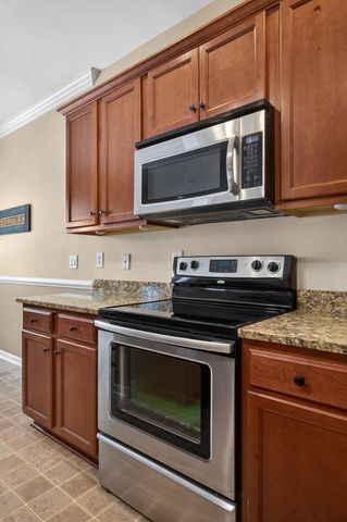 199 Highwoods Plantation Avenue, Summerville, SC 29485