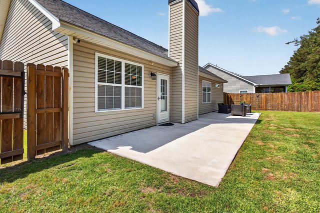 199 Highwoods Plantation Avenue, Summerville, SC 29485