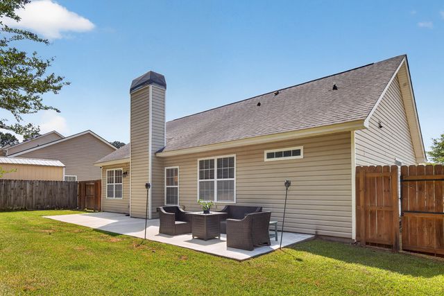 199 Highwoods Plantation Avenue, Summerville, SC 29485