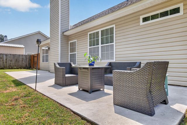 199 Highwoods Plantation Avenue, Summerville, SC 29485