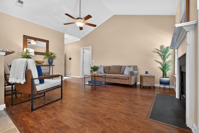 199 Highwoods Plantation Avenue, Summerville, SC 29485