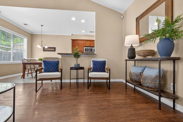 199 Highwoods Plantation Avenue, Summerville, SC 29485
