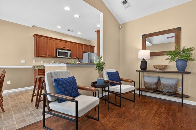 199 Highwoods Plantation Avenue, Summerville, SC 29485