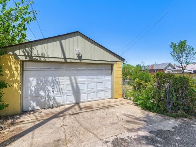 3060 N Josephine St, Denver, CO 80205