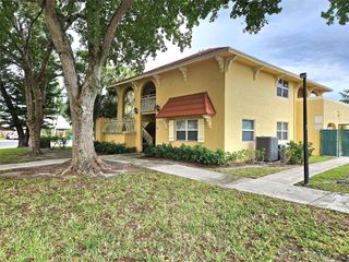 10762 La Placida Dr 7-106, Coral Springs, FL 33065