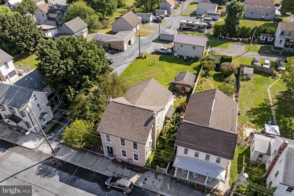 714 S RAILROAD ST, Myerstown, PA 17067