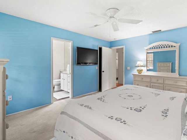 5704 34TH COURT W, Bradenton, FL 34210