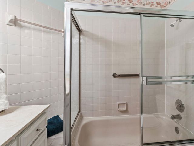 5704 34TH COURT W, Bradenton, FL 34210