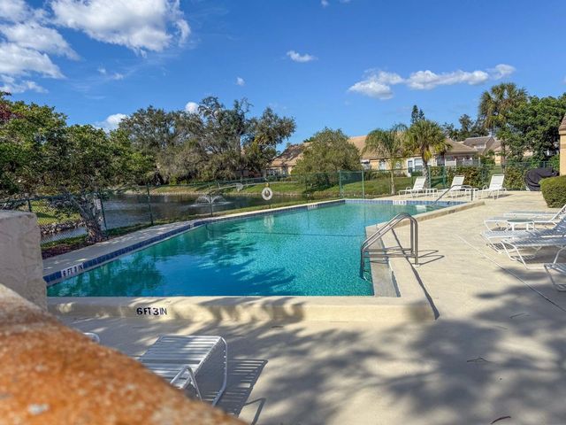 5704 34TH COURT W, Bradenton, FL 34210