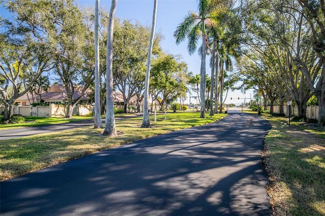 5704 34TH COURT W, Bradenton, FL 34210