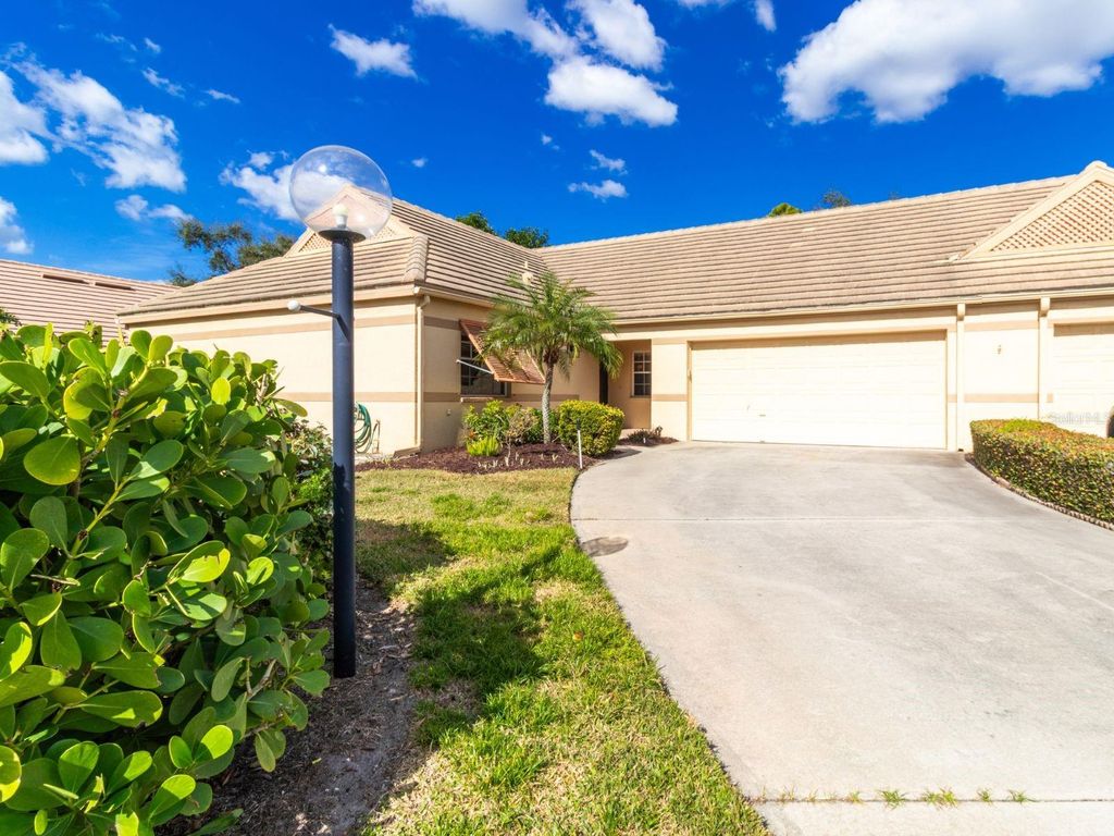 5704 34TH COURT W, Bradenton, FL 34210