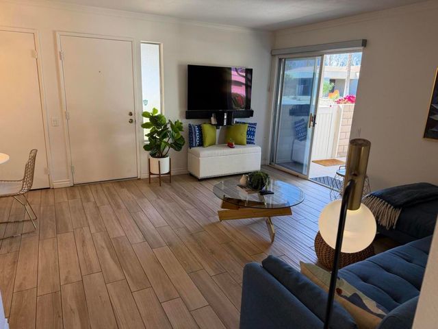 3092 Sunflower Circle E 90, Palm Springs, CA 92262