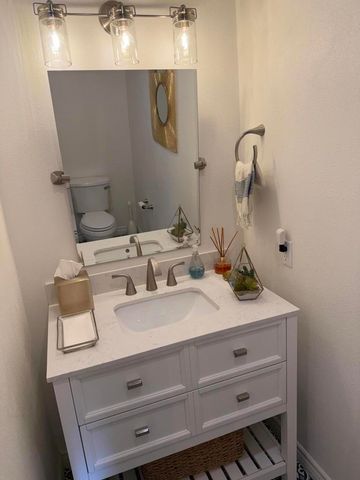 3092 Sunflower Circle E 90, Palm Springs, CA 92262