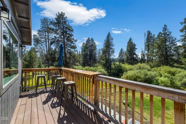 16732 Contorta Place, La Pine, OR 97739