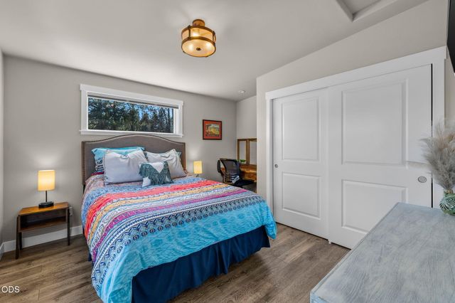 16732 Contorta Place, La Pine, OR 97739