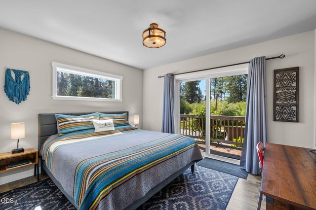 16732 Contorta Place, La Pine, OR 97739