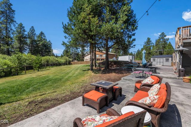 16732 Contorta Place, La Pine, OR 97739