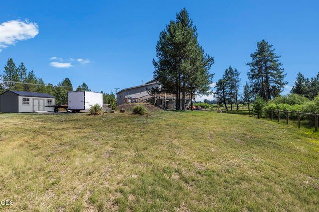 16732 Contorta Place, La Pine, OR 97739