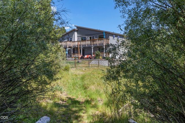 16732 Contorta Place, La Pine, OR 97739