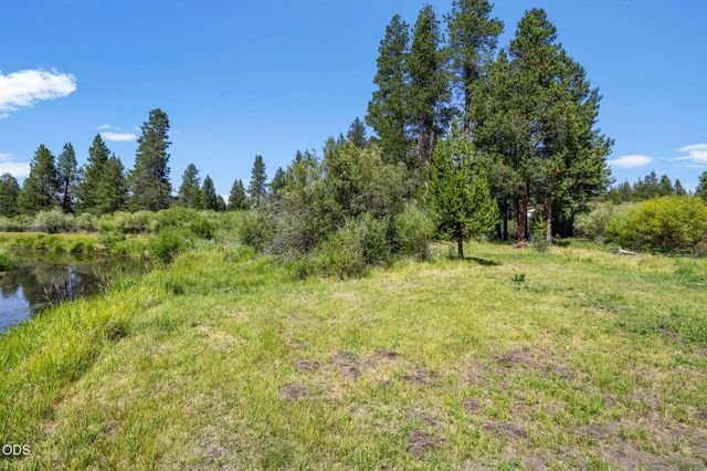 16732 Contorta Place, La Pine, OR 97739