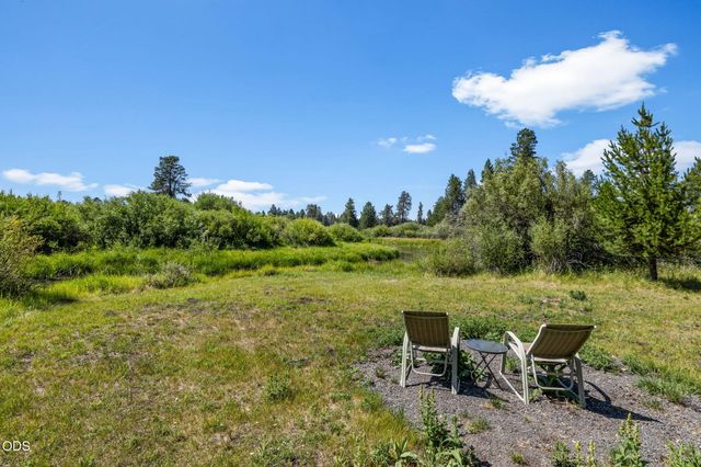16732 Contorta Place, La Pine, OR 97739