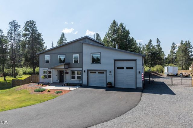 16732 Contorta Place, La Pine, OR 97739