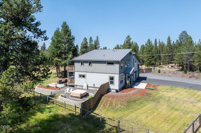 16732 Contorta Place, La Pine, OR 97739