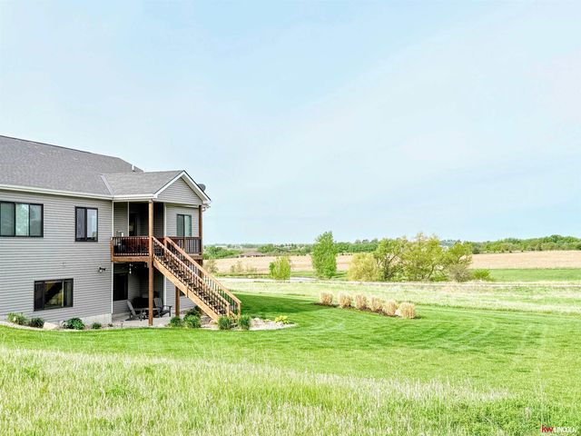 9930 Paris Court, Lincoln, NE 68339