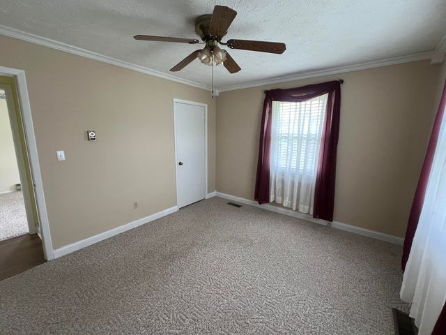 67 N Clayton Lane, Morehead, KY 40351