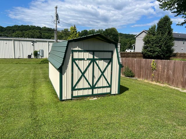 67 N Clayton Lane, Morehead, KY 40351