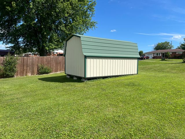 67 N Clayton Lane, Morehead, KY 40351