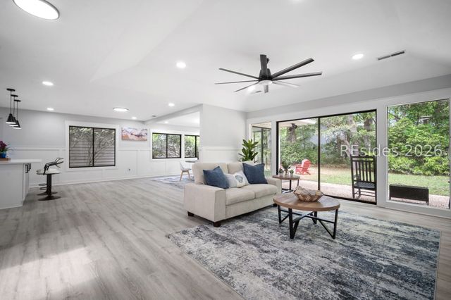2 Fishermans Bend Ct, Hilton Head Island, SC 29926