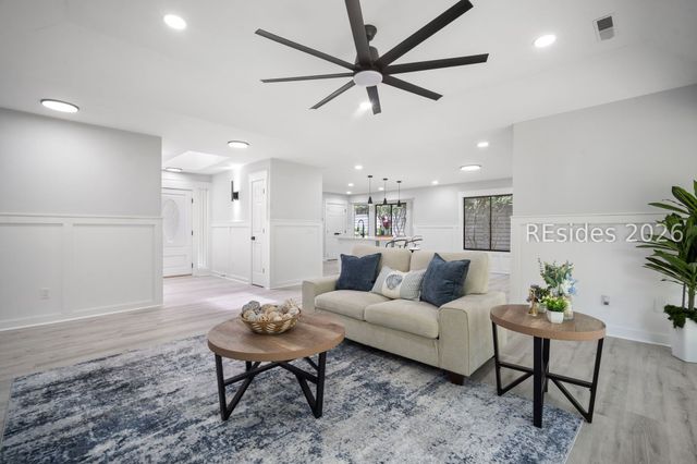 2 Fishermans Bend Ct, Hilton Head Island, SC 29926