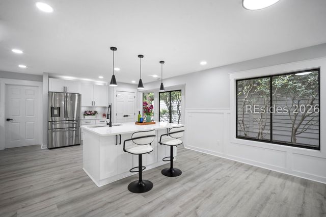 2 Fishermans Bend Ct, Hilton Head Island, SC 29926