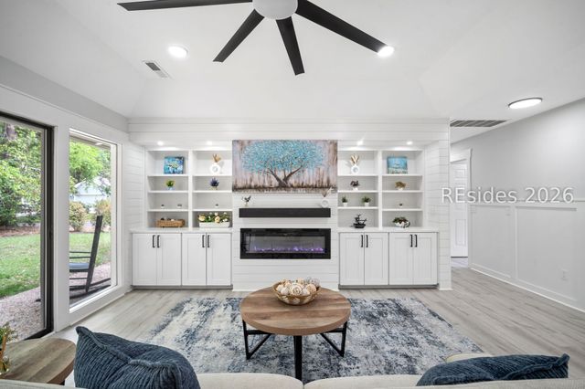 2 Fishermans Bend Ct, Hilton Head Island, SC 29926
